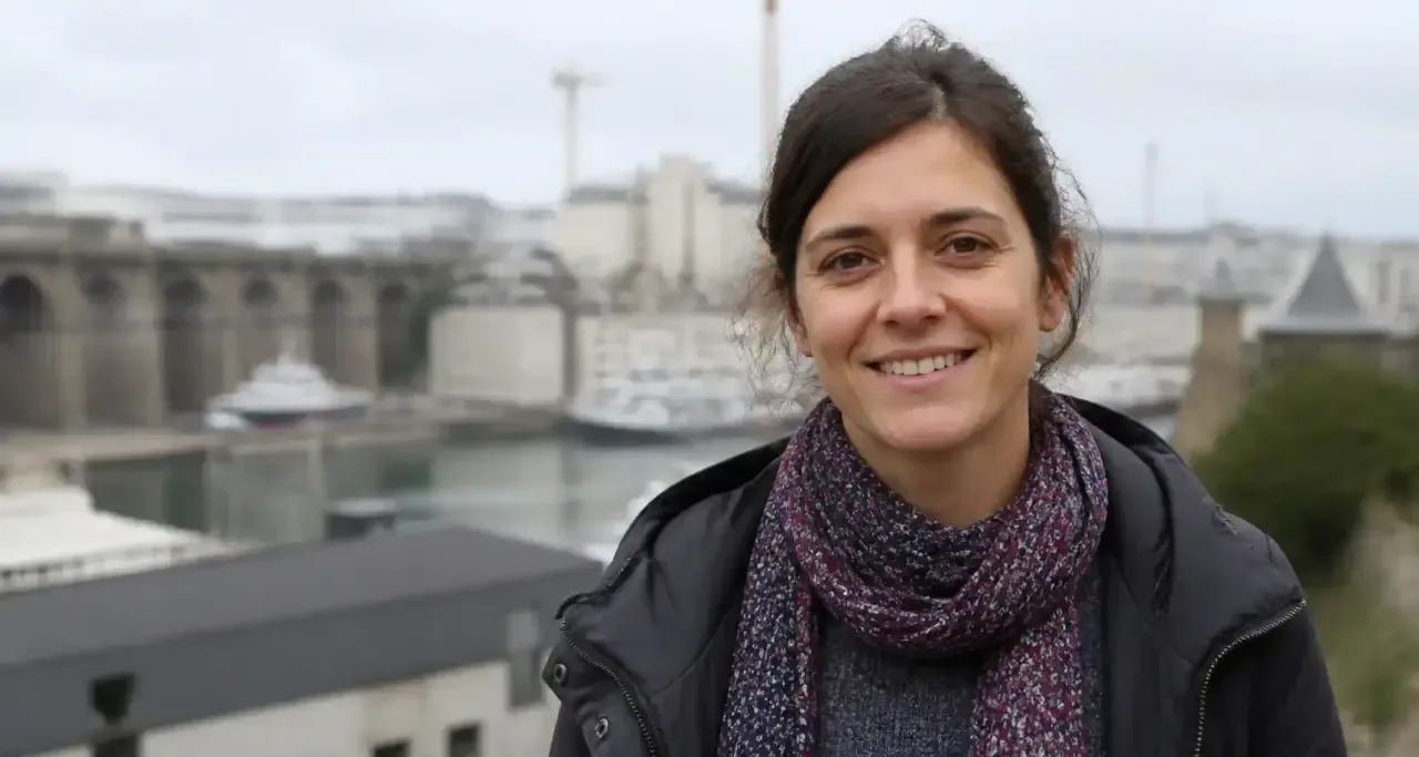 Portrait d'une femme à l'origine d'une initiative locale à Brest